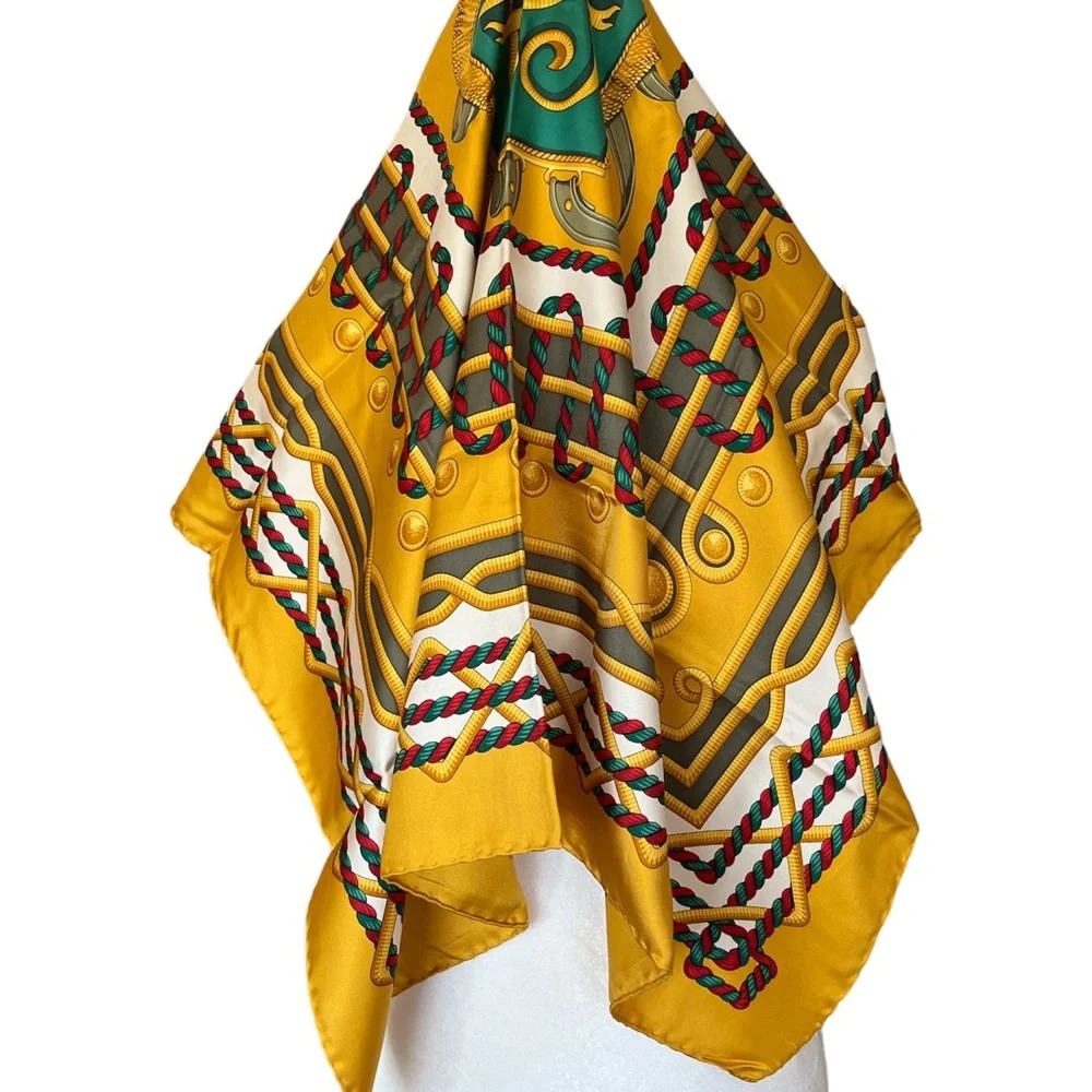 Gorgeous Italian Silk Scarf - Picture 1 of 8
